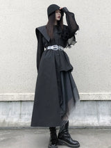 ブラックのワイドカラー ロングシャツ 着用 正面 ブーツ合わせ