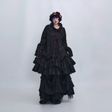 ブラックの赤ボタンフリルロングシャツ 着用 正面
