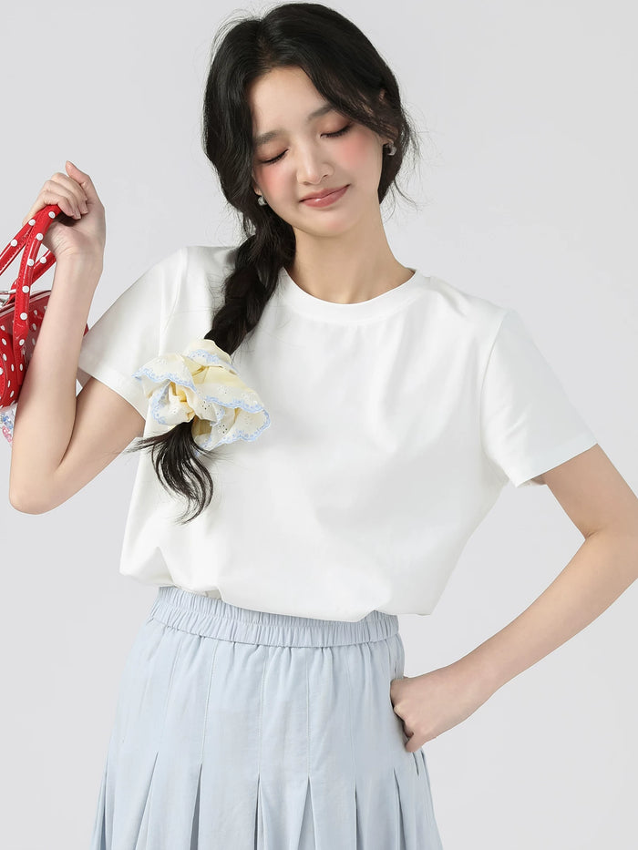 ホワイトの無地 正肩 半袖Tシャツ 着用