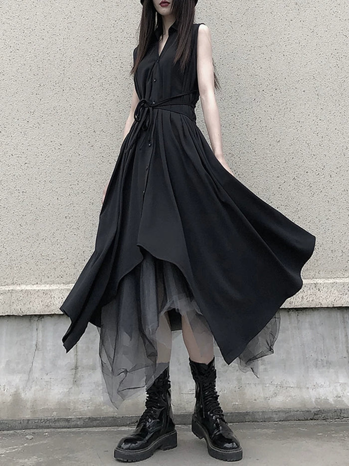 ブラックのアシンメトリー シャツワンピース ノースリーブ 着用 正面 チュールレイヤード