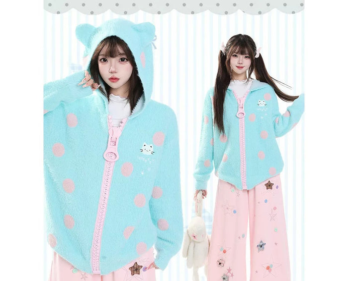 くま耳フード付き ふわふわ ニットカーディガン 着用
