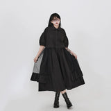 ブラックのシャツワンピース 着用 チュールの裾