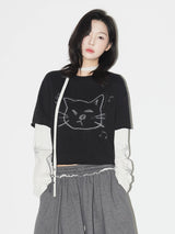ブラックのフェイクレイヤードTシャツ 着用 ポーズ