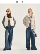 ウール100%のクルーネックニット 着用 ベスト重ね