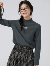 下集シリーズ｜モックネック 長袖Tシャツ｜ダークグレーロゴ入り 裏起毛 インナーにも レギュラーフィット 2カラー S〜XL