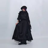 ブラックのロングスカート 着用 チュールのぞく裾