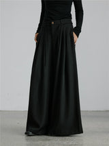 コーヒーのワイドパンツ 全身