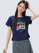 下集シリーズ｜ネイビー フルーツキャラクタープリント 半袖Tシャツ｜正肩 スリム 短め丈 2カラー S〜XL
