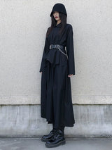 ブラックのシャツワンピース 着用 全身