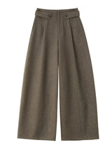 ブラウンのハイウエスト バレルパンツ 平置き
