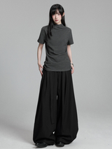 モックネックTシャツ×ワイドパンツ コーディネート 6