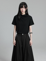 モックネックTシャツ×ワイドパンツ コーディネート 9