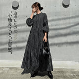 HANSUシリーズ｜ドット柄 ギャザー ロングワンピース｜クルーネック ふんわり袖 Aライン ブラック S〜L
