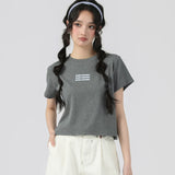 下集シリーズ｜英字ロゴ入り 正肩 半袖Tシャツ｜短め丈 コットン ヘザーグレー/ブラック/ホワイト/ベージュ S〜XL