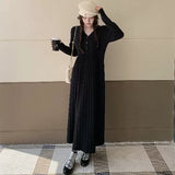 HANSUシリーズ｜Vネック プリーツ切り替え ニットワンピース｜ボタン付き 長袖 ブルーグレー・ブラック L〜3XL