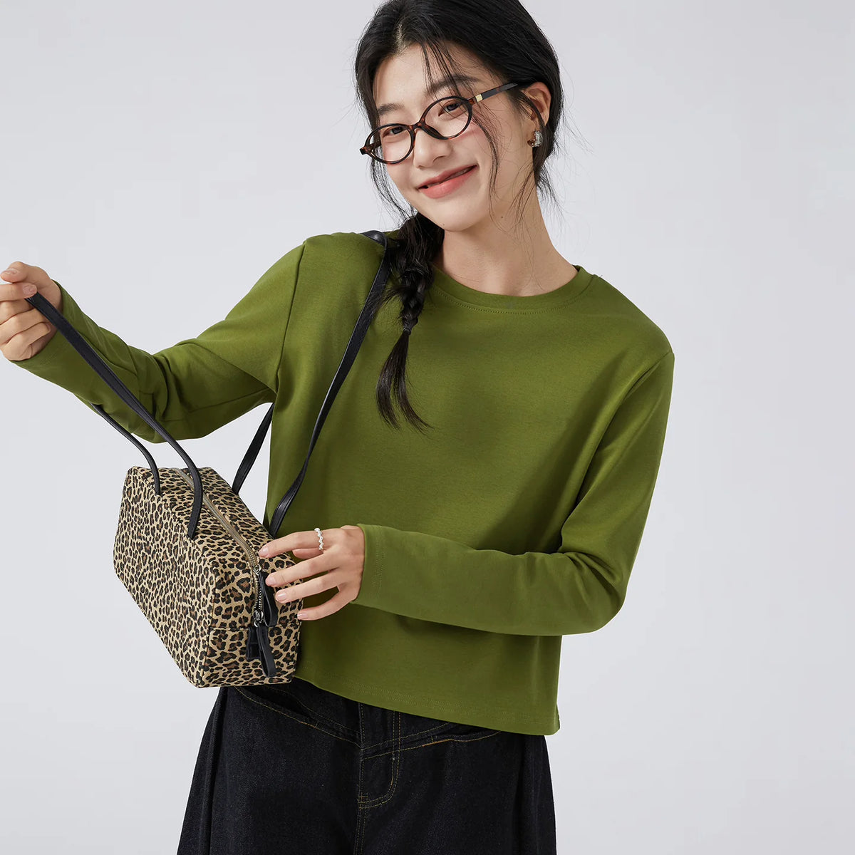 下集シリーズ｜ショート丈 長袖Tシャツ｜オリーブグリーン 薄手 インナー向け 綿混 13カラー S〜XL
