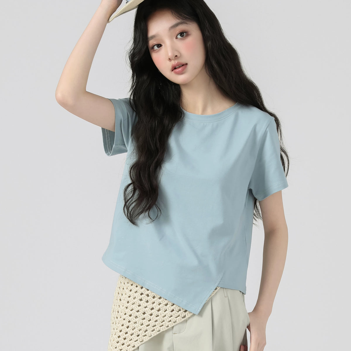 下集シリーズ｜アシンメトリーヘム 半袖Tシャツ｜短め丈 正肩 コットン ライトブルー/ホワイト/ブラック/ピンク/ベージュ S〜XL