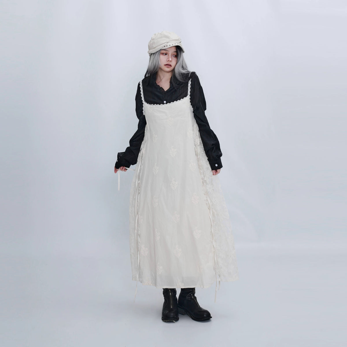 隠覓シリーズ｜刺しゅうレース キャミワンピース｜花刺しゅう 半透け サイドひも ゆったりAライン ロング丈 ミルクホワイト フリー