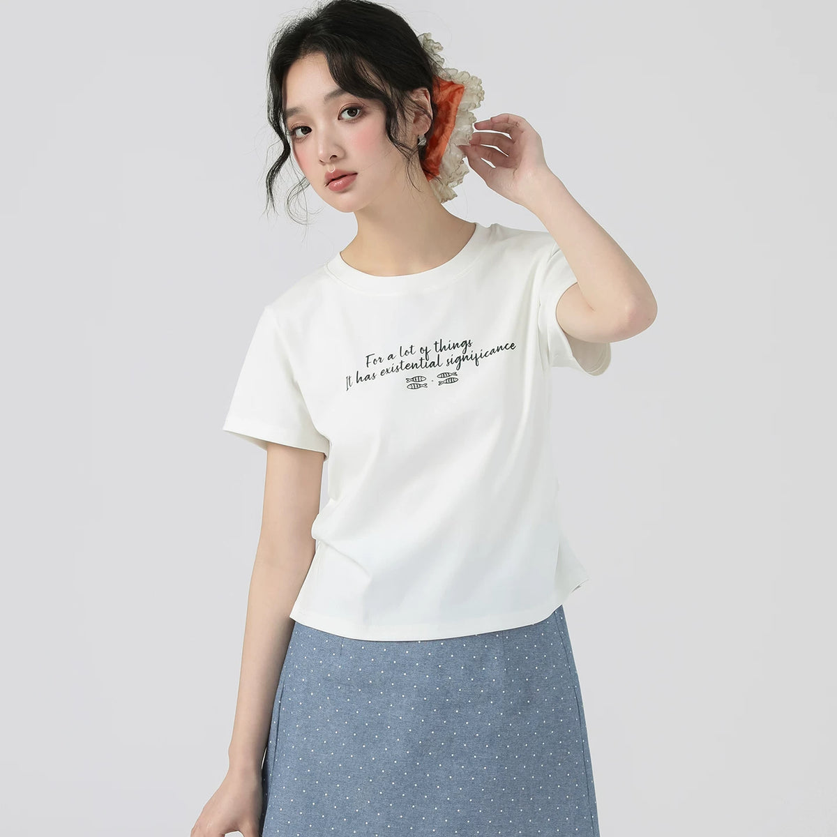 下集シリーズ｜サイドシャーリング 英字プリント 半袖Tシャツ｜リブ編み 短め丈 スリム ホワイト/パープル/ライトグレーブルー S〜XL